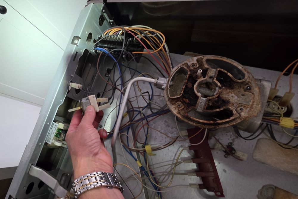 Chef Stove Not Heating Helensvale
