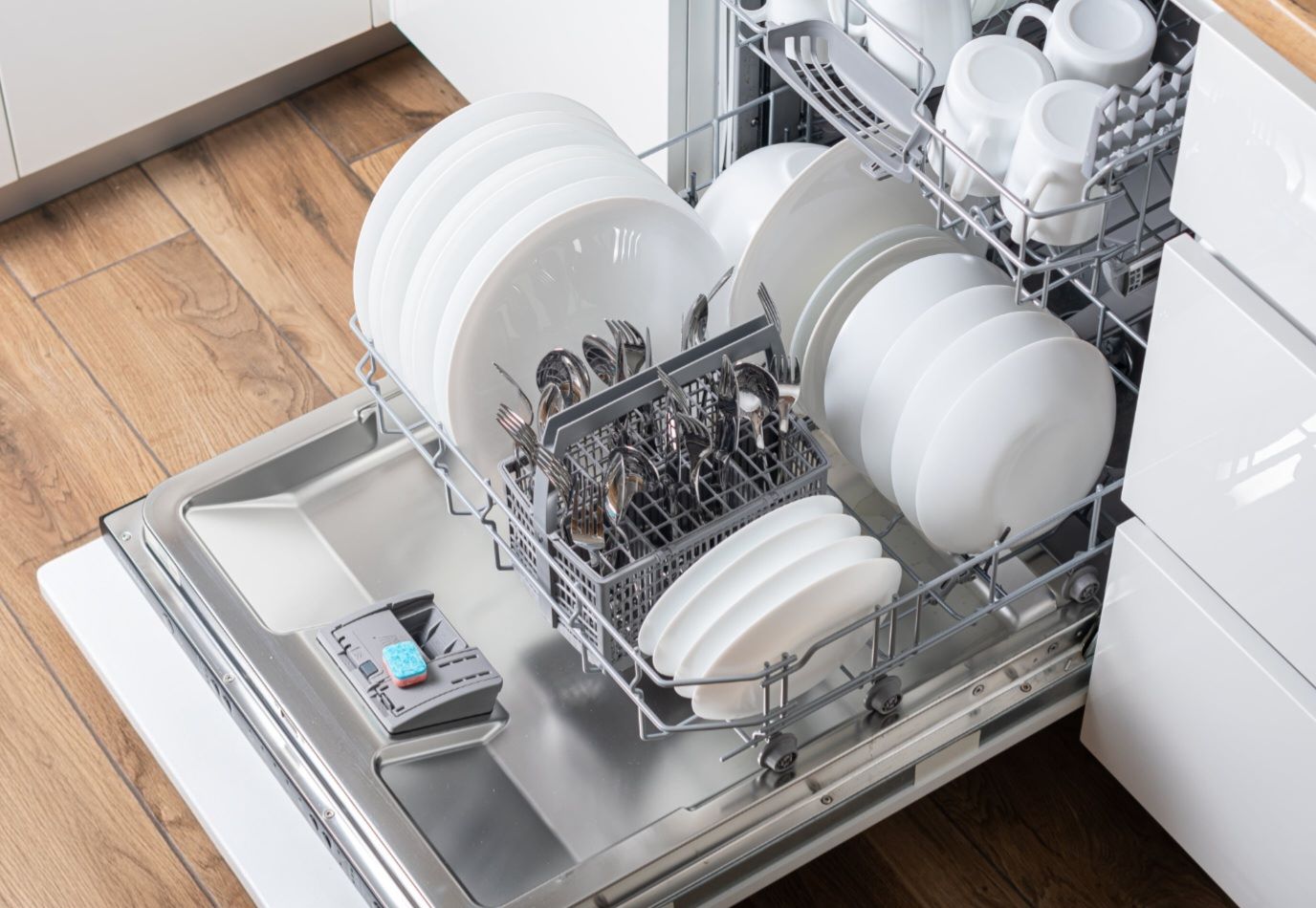 Dishwasher repair technician Clear Island Waters