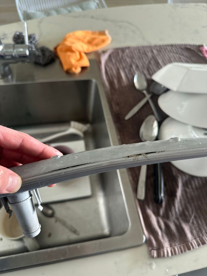 Dishwasher repair technician Mermaid Beach