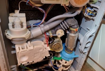 Dishwasher repair technician Ormeau