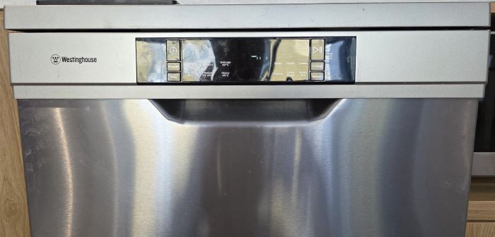 Dishwasher repair technician Surfers Paradise