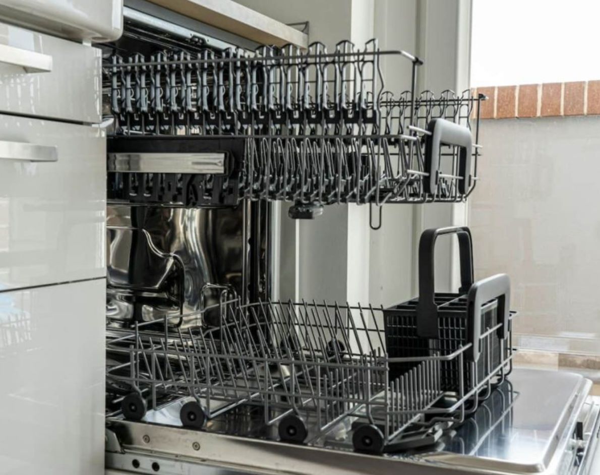 Dishwasher not draining Mermaid Waters