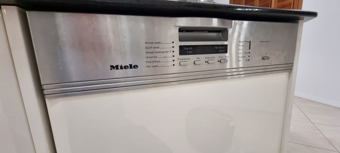 Dishwasher repair technician Ashmore