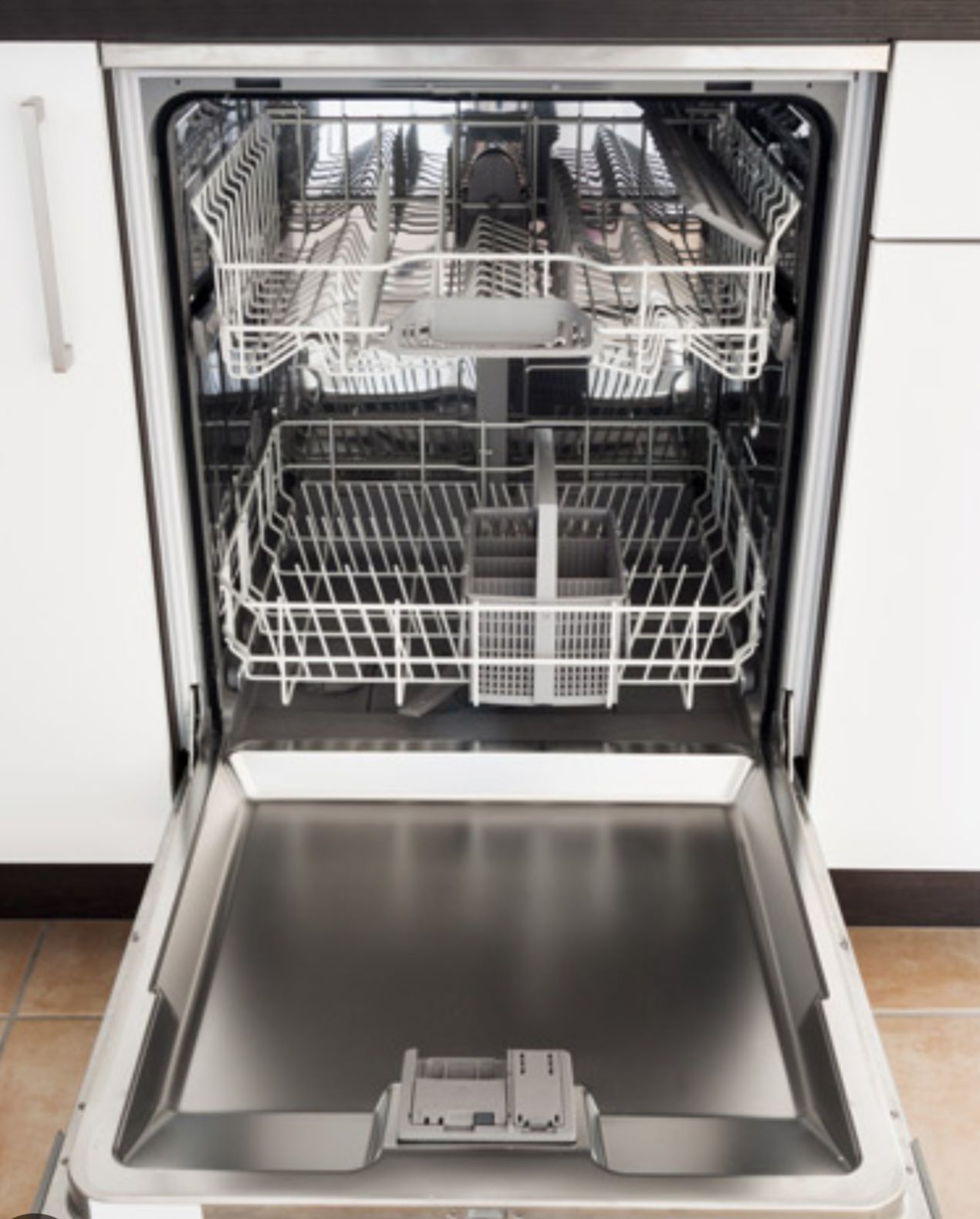 Dishwasher repair technician Benowa