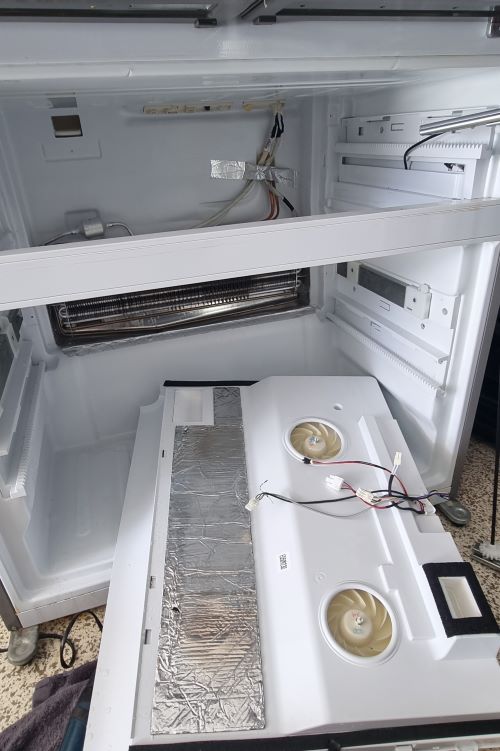 LG fridge water leaking repair Broadbeach