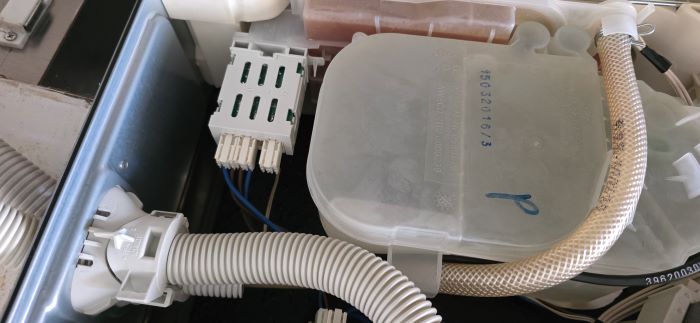 Miele Dishwasher Waterproof Fault Robina