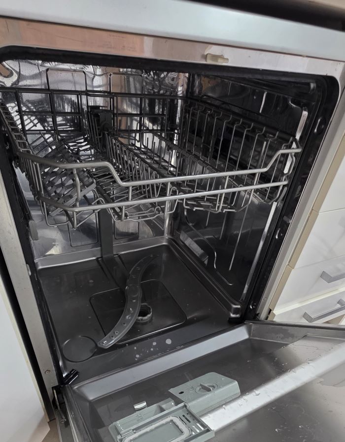 Omega Dishwasher Technician Gold Coast