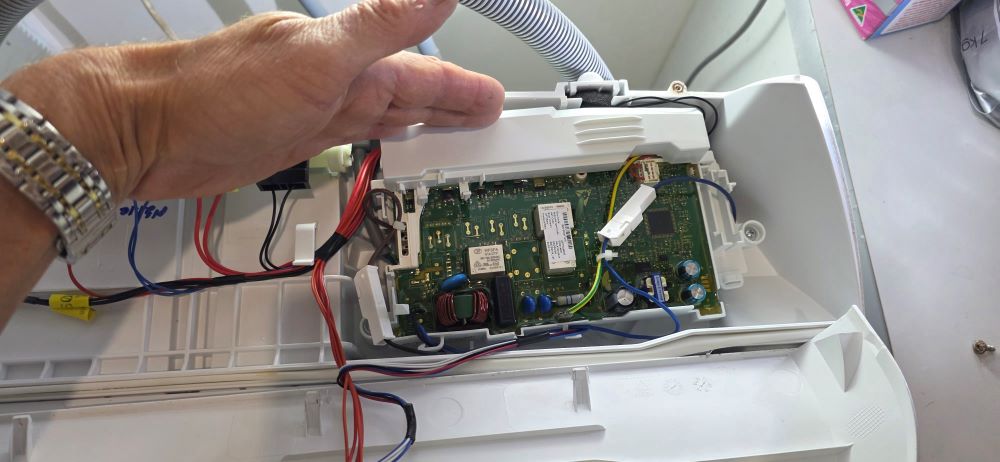 Washing Machine Leaking Water Gold Coast